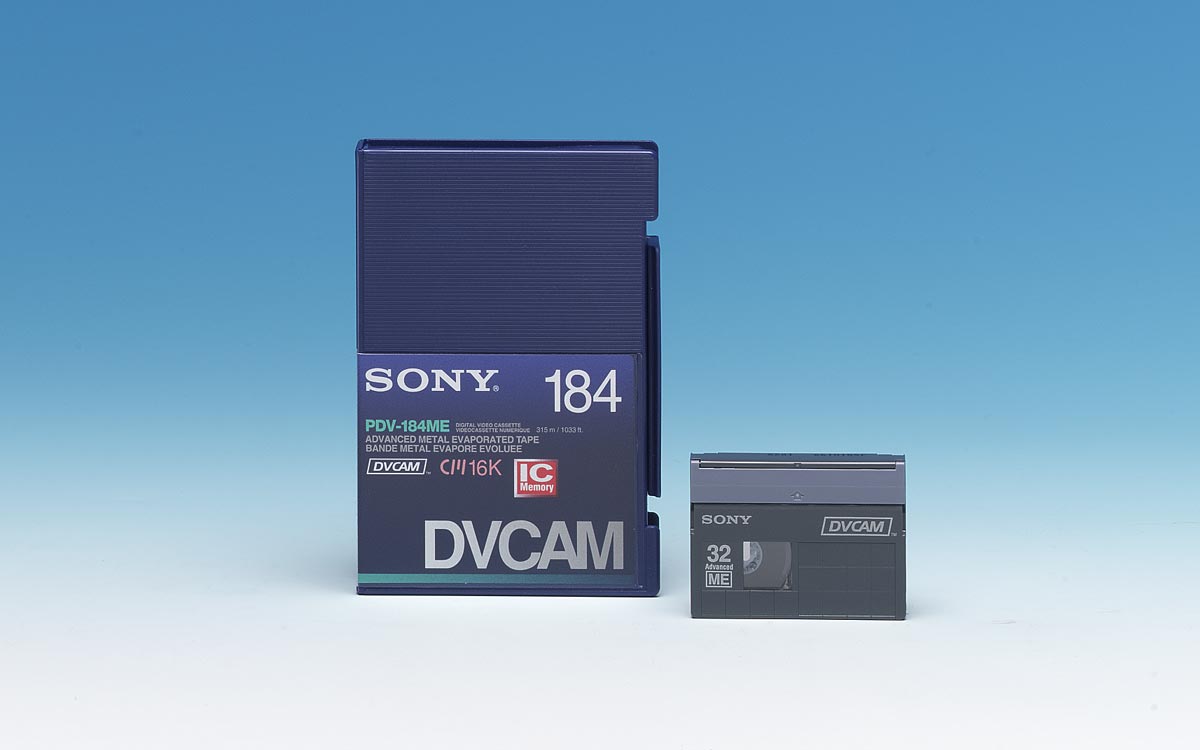 SONY DVCAM b&aring;nd