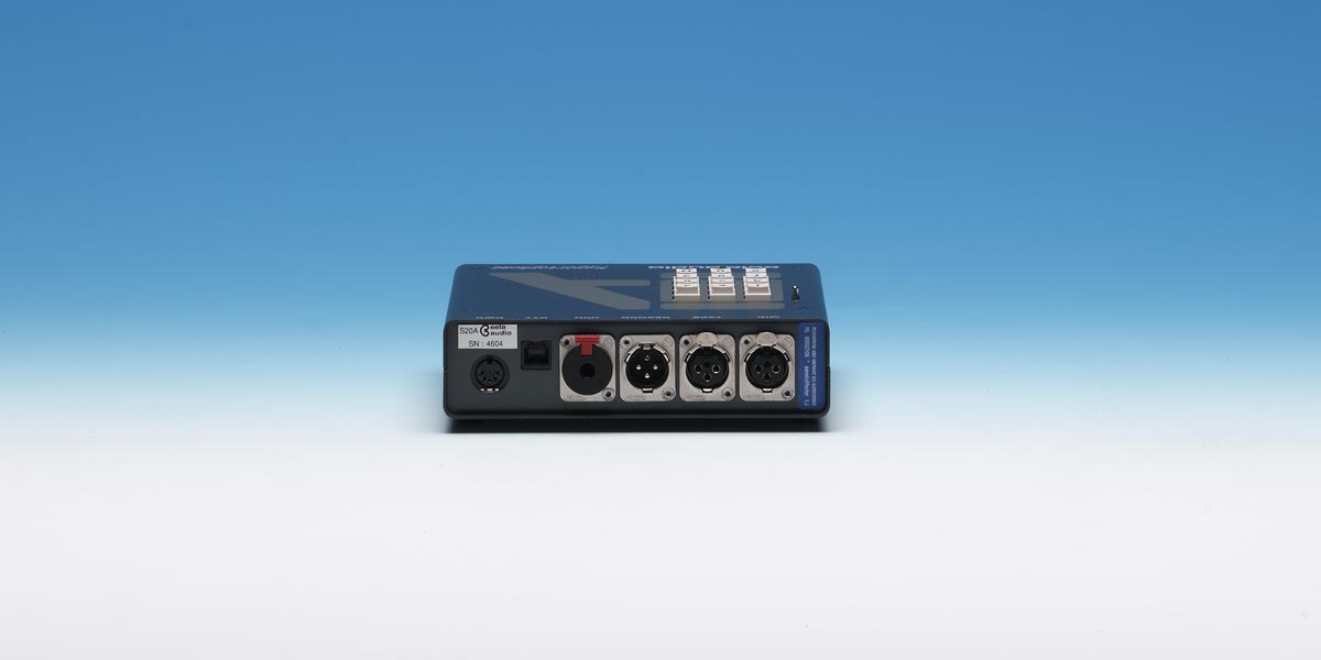 Eela Audio S-20A bagside